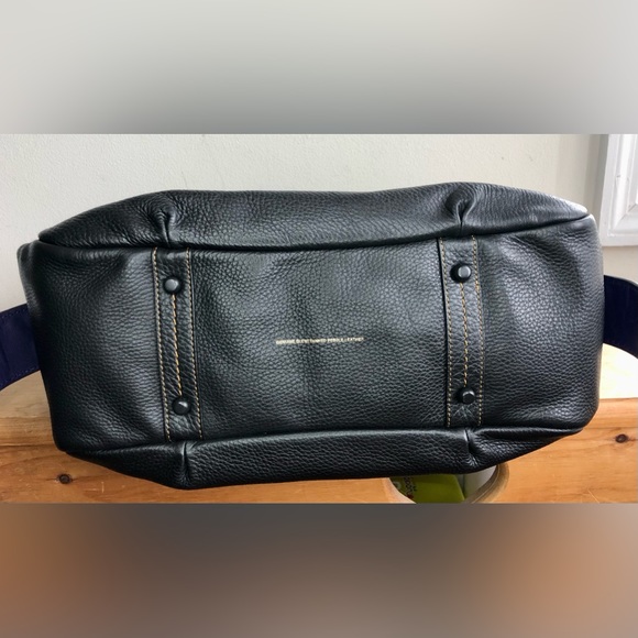 Coach 1941 Tooled Tea Rose Bandit Hobo 39 Bag Black/Purple - Picture 4 of 12